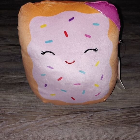 Squishmallows Fresa Poptart Official Kellytoy 8 Inch Soft Plush - Picture 1 of 8